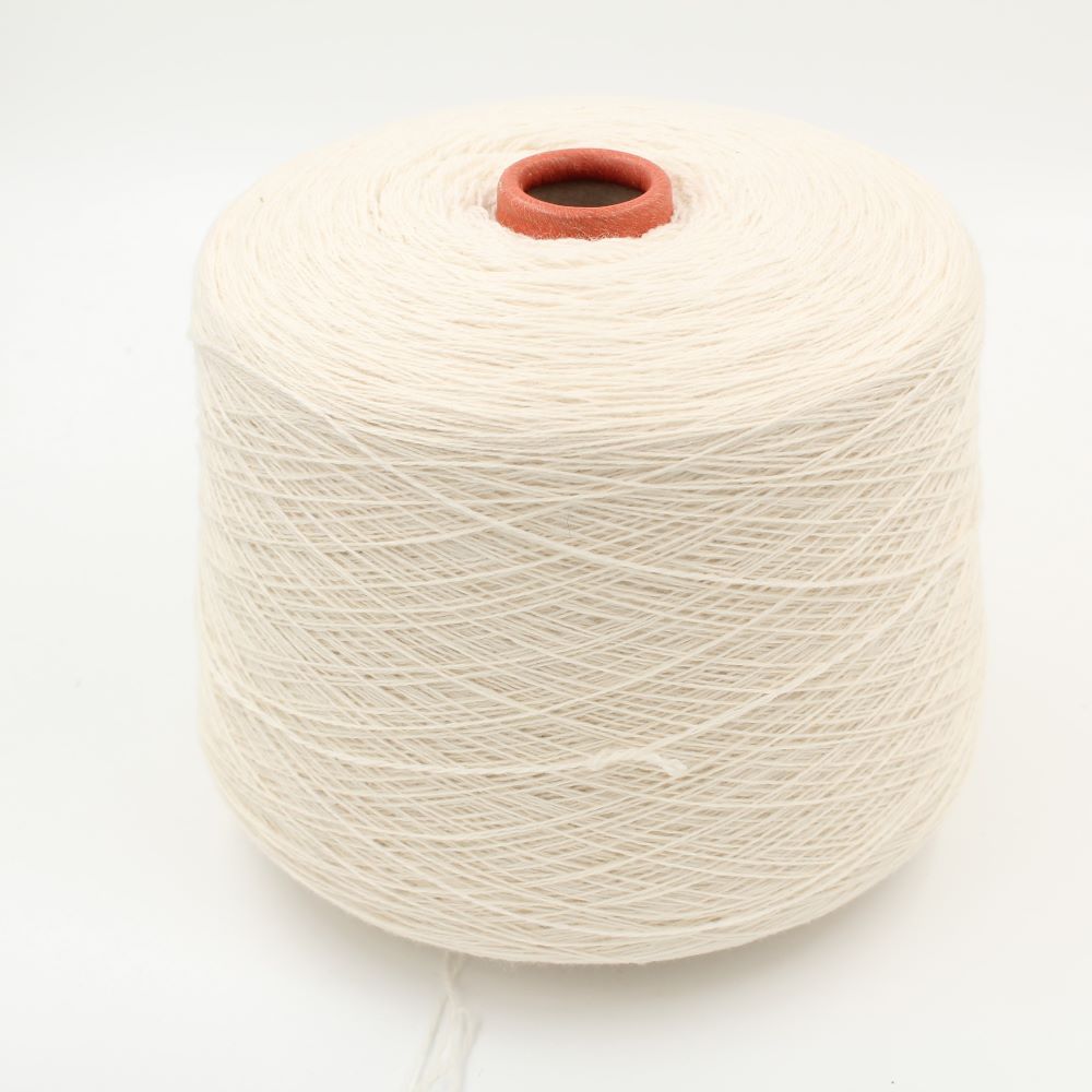 Filato merinos extrafine 70% cashmere 30% nm. 2/15 colore bianco naturale rocche 420 gr