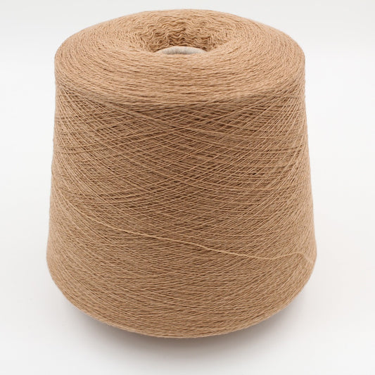 Filato da macchina 2/28 70% merino extrafine 30% cashmere colore cammello rocca 570 gr
