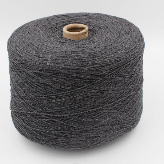 2/13 100% Cashmere riciclato colore grigio scuro rocche 500 gr