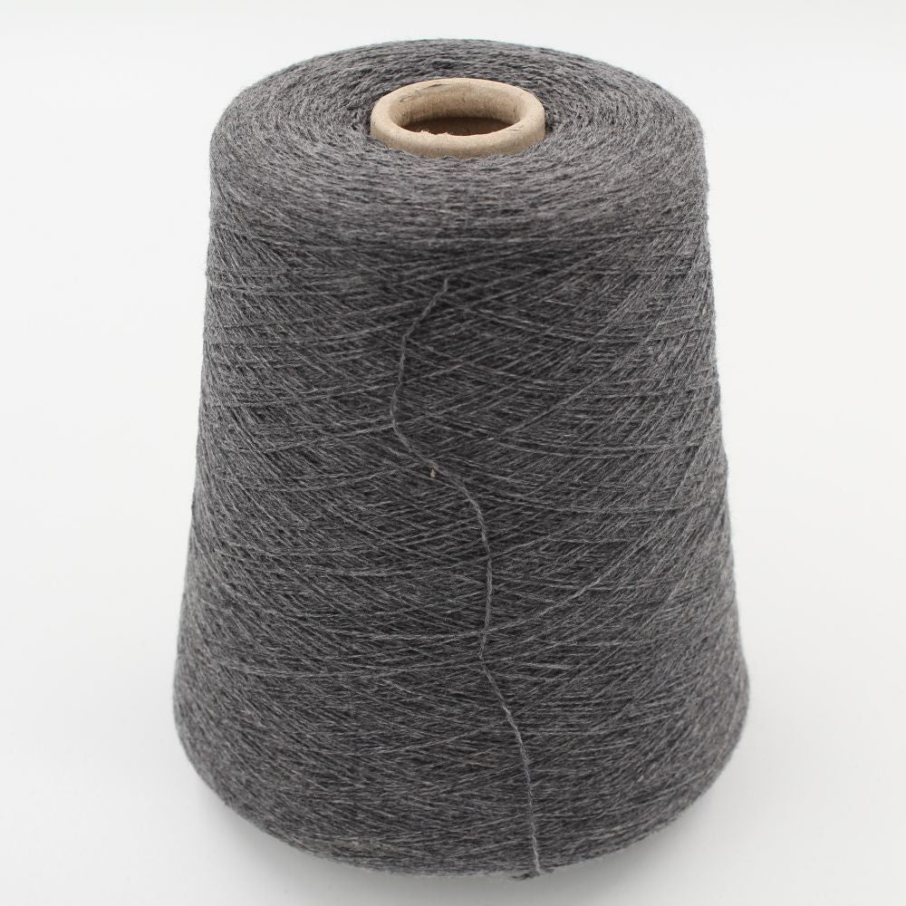 Filato cashmere 100% 2/26 colore grigio medio rocche 470 gr