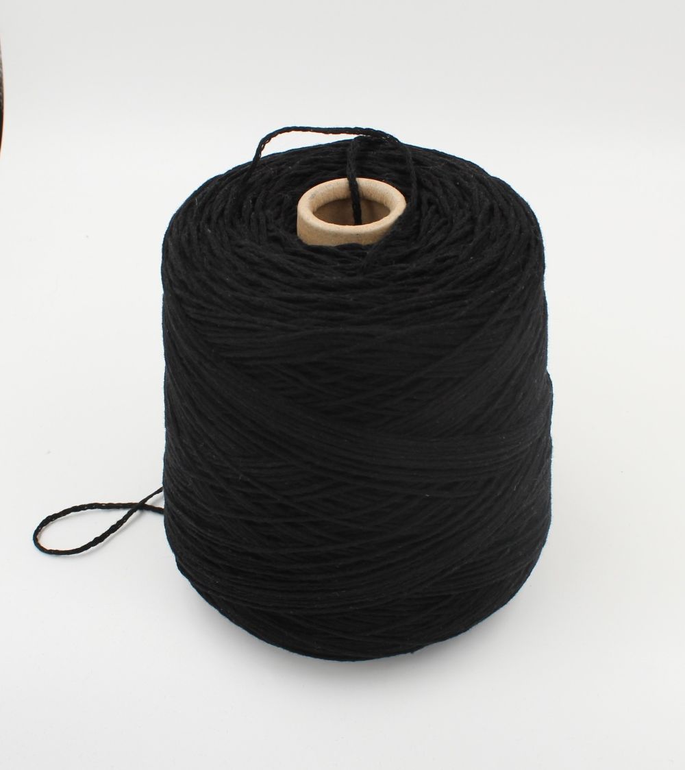 Filato cashmere 100% nm 3000 colore nero rocche 400 gr