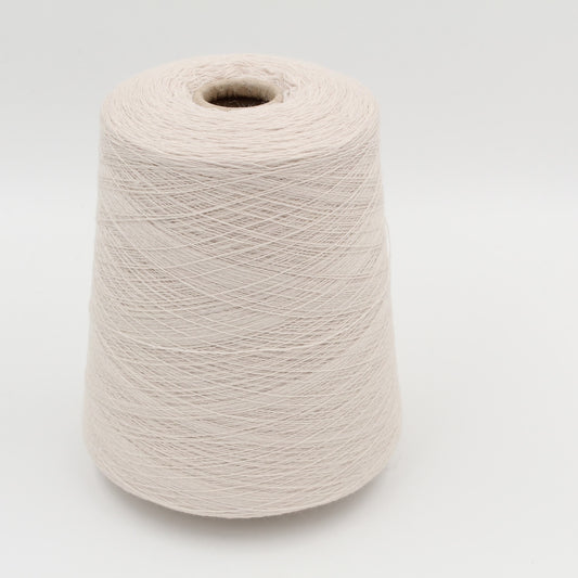 Filato Nm. 2/28 70% merino extrafine 30% cashmere colore silver rocca 540gr