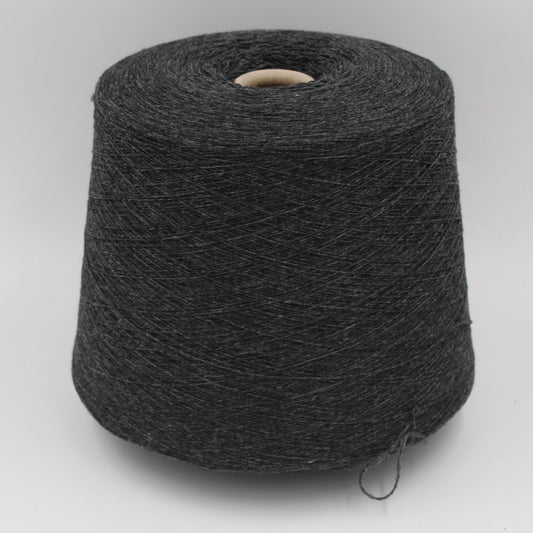 Filato cashmere 60% poliammide 40% nm 2/28 colore grigio scuro rocche 720 gr