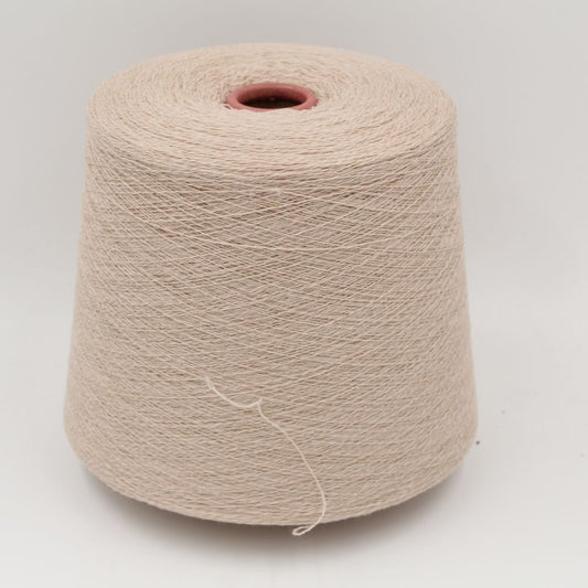 Filato Nm. 2/28 70% merino extrafine 30% cashmere colore beige rocca 520gr