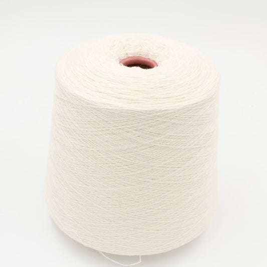 Filato Nm. 2/28 70% merino extrafine 30% cashmere colore bianco naturale rocca 580gr